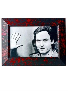 Serial Killer Ted Bundy Hello Wave Creepy Gothic Oddity Vintage Goth Bloody Art
